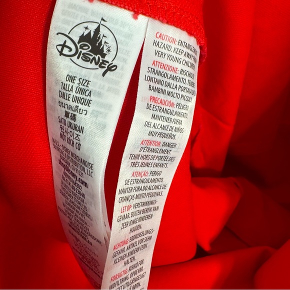 NWT. Disney Red Tote Bag by Spirit Jersey. - Picture 10 of 10